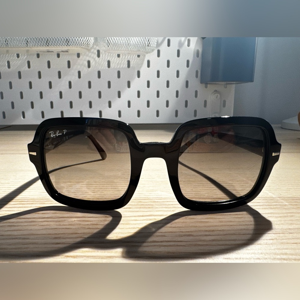 RB 2188 Ray-Ban Polarized Sunglasses